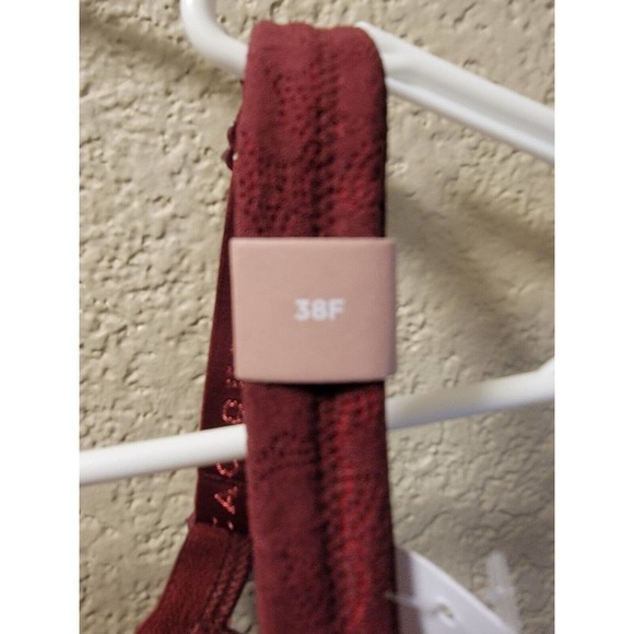 NWT CACIQUE Lane Bryant Lace Boost Plunge Bra Size 38F In Red - Picture 2 of 6